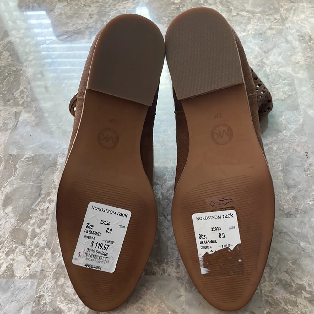 NWT Michael Kors Leather Laser Cut Booties Size 8M Pull On Style